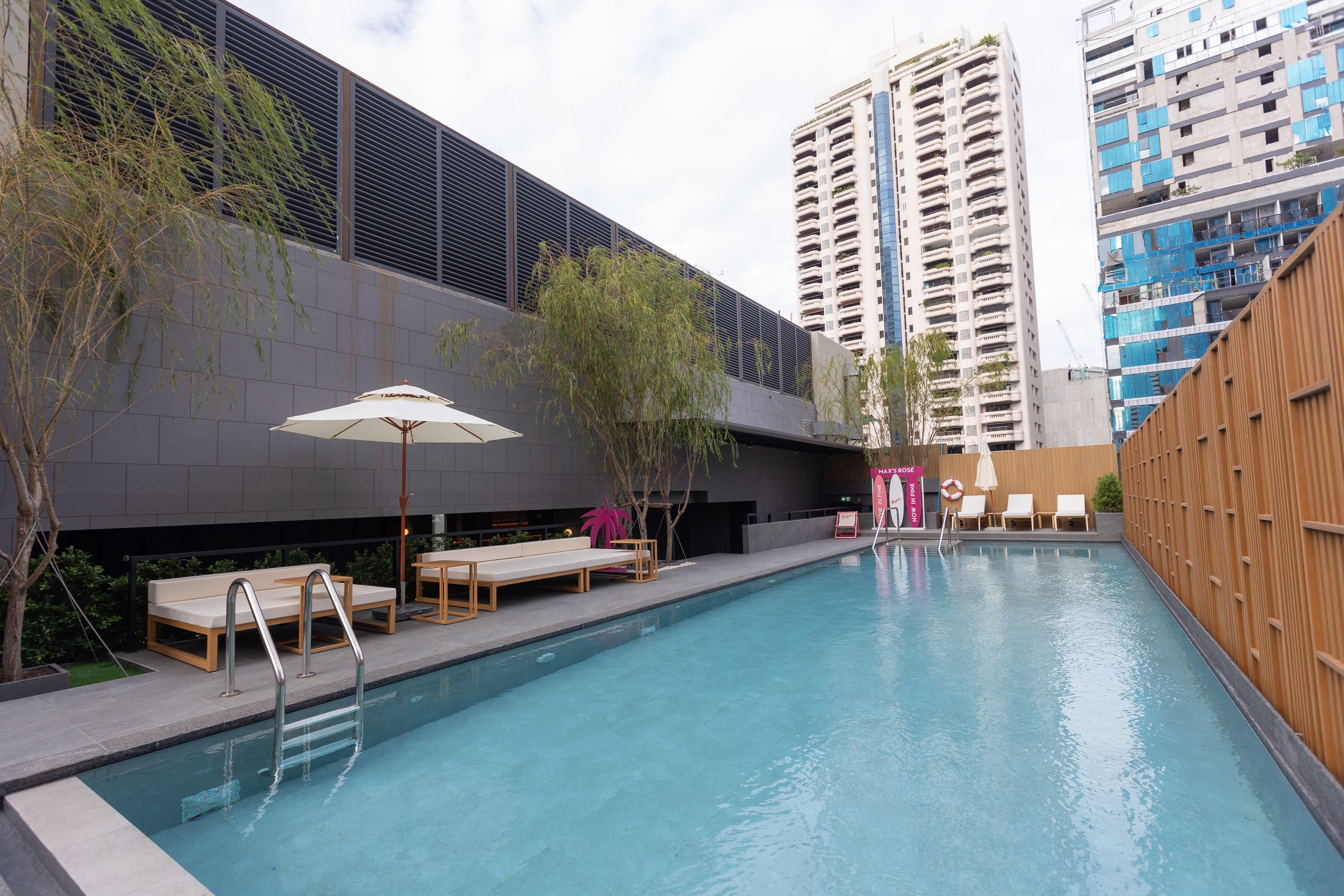 Courtyard By Marriott Bangkok Sukhumvit 20 Hotell Exteriör bild