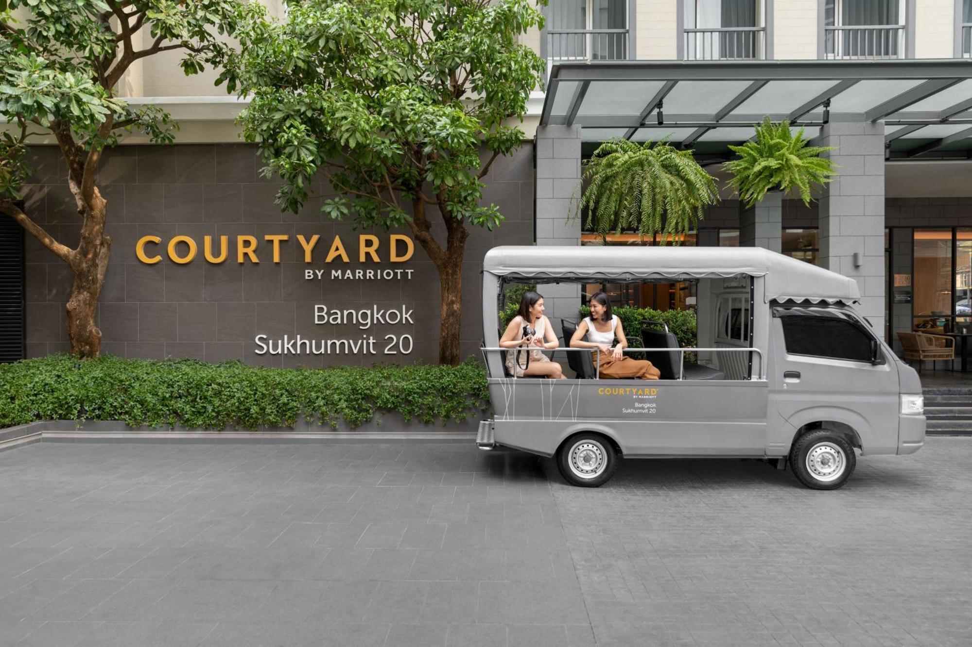 Courtyard By Marriott Bangkok Sukhumvit 20 Hotell Exteriör bild